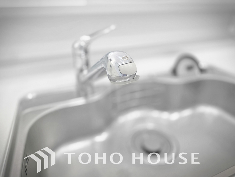 キッチン あなたの創造性を刺激する舞台。最新の機能と美しいデザインが融合し、料理の時間を至福の瞬間に変えます。