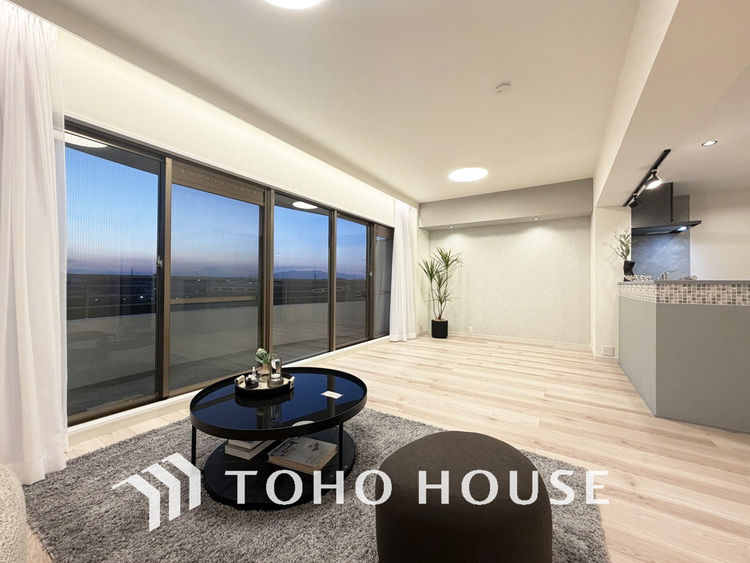 内装 ゆったりとくつろげる上質なリビングダイニング