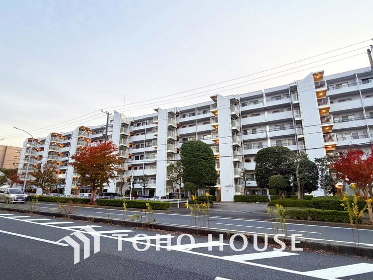 外観 〜使い勝手の良いリノベーション3LDK〜南西向きのため陽当たり良好〜