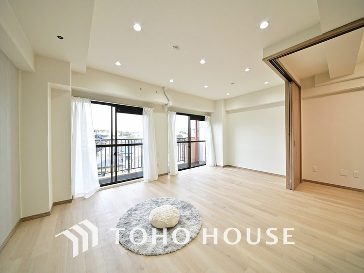 内装 ゆったりとくつろげる上質なリビングダイニング