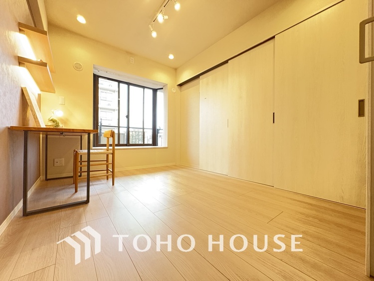 内装 1日の疲れを癒し、心地よく寛げるようゆったりとした広さをしています