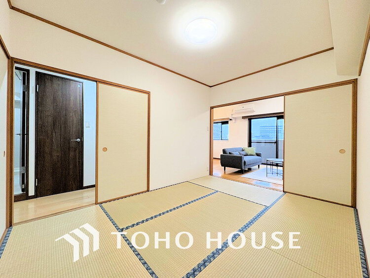 内装 シンプルですっきりとした室内は飽きのこない居心地の良い雰囲気