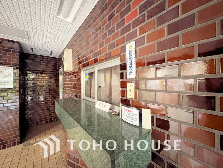 エントランス 管理人室