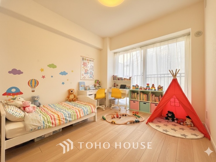 内装 ＊配置してある家具や小物はCGによるイメージ画像です。風の通り道。舞い込んでくる風が優しく躍り、室内に爽やかな空気を運んでくる。