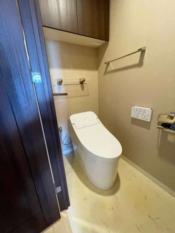 トイレ 清潔感の高いお手洗い。