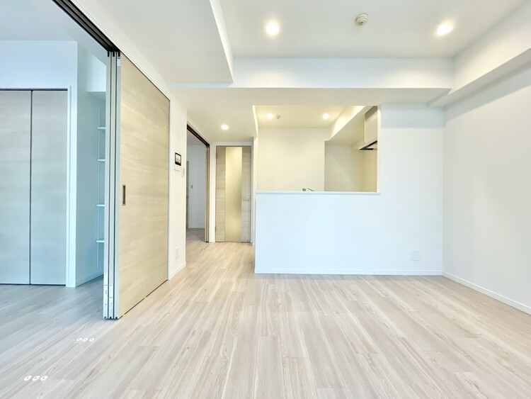 その他 清かで艶やかな時間をもたらしてくれる室内です。