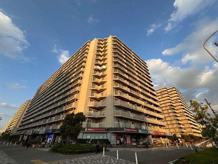 外観 飽きのこないシンプルモダンな外観です。