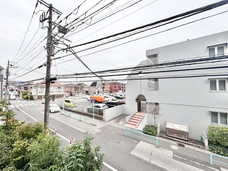 その他 眺望や窓からの景色が良いと、家で過ごす時間も快適です。