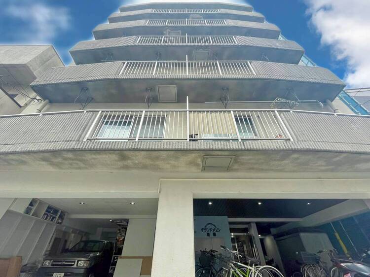 外観 飽きのこないシンプルモダンな外観です。