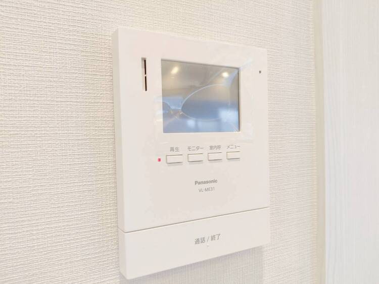 その他 誰が来てもわかる様にモニター付きインターホンを設置。