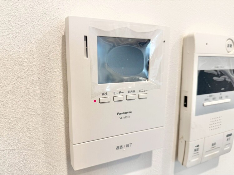 その他 誰が来てもわかる様にモニター付きインターホンを設置。