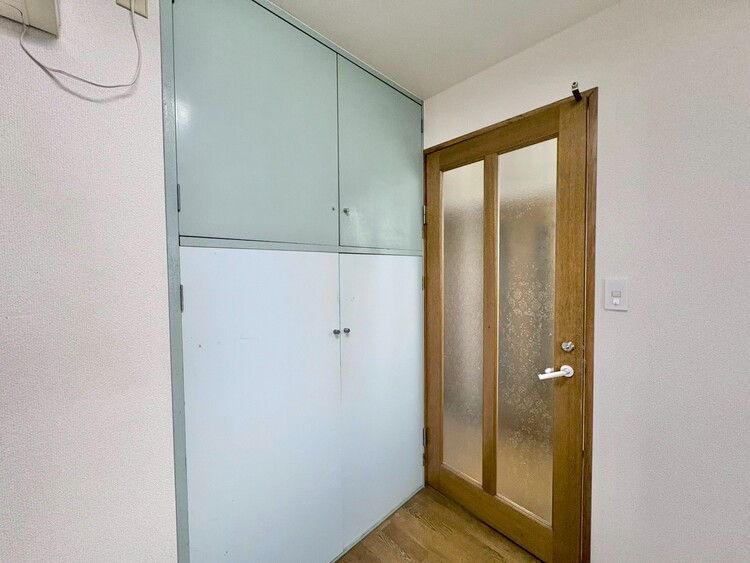 その他 収納スペースが付いていて、お部屋を広く使っていただけます。