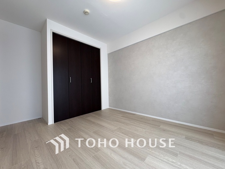 内装 【PRIVATE ROOM】◆快適◆な暮らしに不可欠な収納スペース。快適さとともに思い出も詰まっていく。