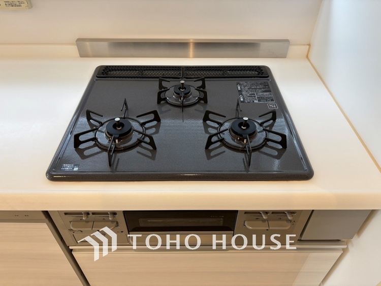 キッチン 【KITCHEN】◆家族のおはよう◆の声を笑顔で迎えてあげられるシステムキッチン。朝ごはんが楽しみでちょっと早起きしたくなるんです。