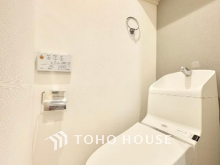 トイレ 【TOILET】◆快適◆な生活に不可欠。節水型の高性能トイレを新設。