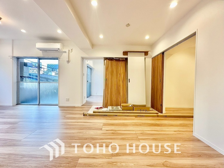 内装 【LIVING】◆家族◆愛する家族を一目で見渡せる。家族が集う空間。永遠に続く幸せな毎日を、ここで。