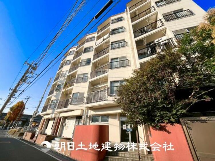 外観 【外観写真】その家から感じられる、気品・上質・重厚感・極細やかさ、そのすべては見た者に安らぎを与える特別な空間です。ここに住むからこそ意味がある。すべての（始まり）をここから迎えましょう。