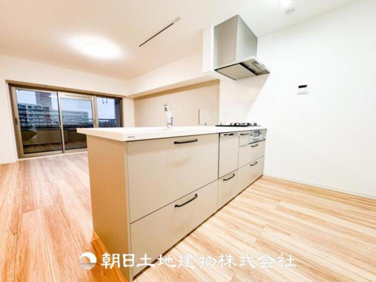 キッチン 毎日使う場所だからこそ、ストレスなく使えて、スムーズな家事ができる空間になっております。