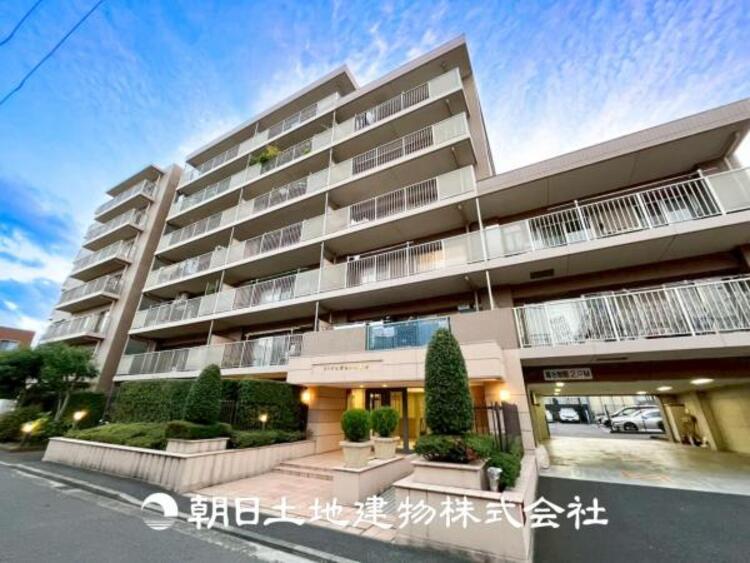 外観 【外観写真】その家から感じられる、気品・上質・重厚感・極細やかさ、そのすべては見た者に安らぎを与える特別な空間です。ここに住むからこそ意味がある。すべての（始まり）をここから迎えましょう。