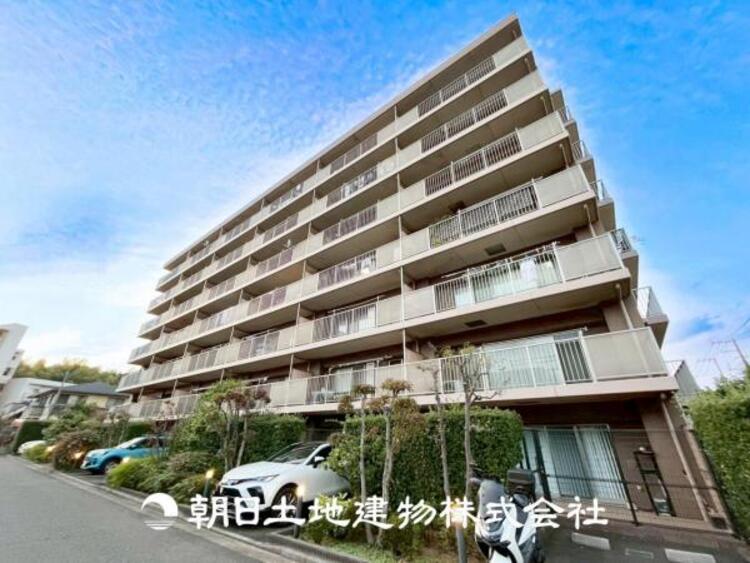 外観 【外観写真】表現された空間はたくさんの光を浴び、風を感じ、暮らしの時間を豊かにしてくれます。