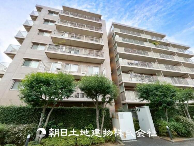 外観 【外観写真】特別な空間はたくさんの光を浴び、風を感じ、暮らしの時間を豊かにしてくれます。