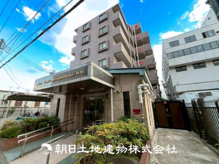 外観 【外観写真】その家から感じられる、気品・上質・重厚感・極細やかさ、そのすべては見た者に安らぎを与える特別な空間です。ここに住むからこそ意味がある。すべての（始まり）をここから迎えましょう。