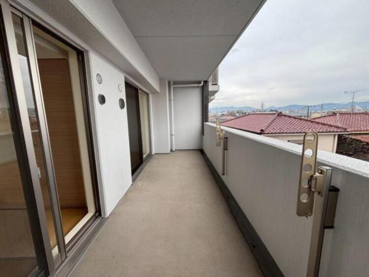 バルコニー 【2025年11月撮影】