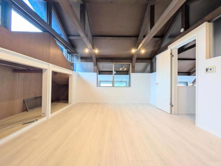 内装 自分の時間を充実させながら心豊かにできるプライベート空間！！穏やかな寛ぎを届ける仕様のゆとりある居室。