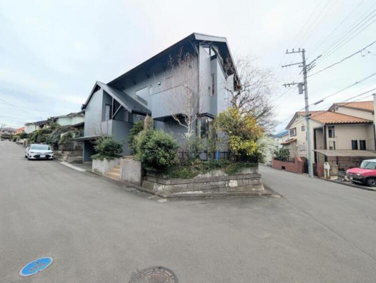 外観 開放感があり日当りも良好です！目の前に広がる開放感とゆとり。暮らしの夢を育む住まいがここにあります！