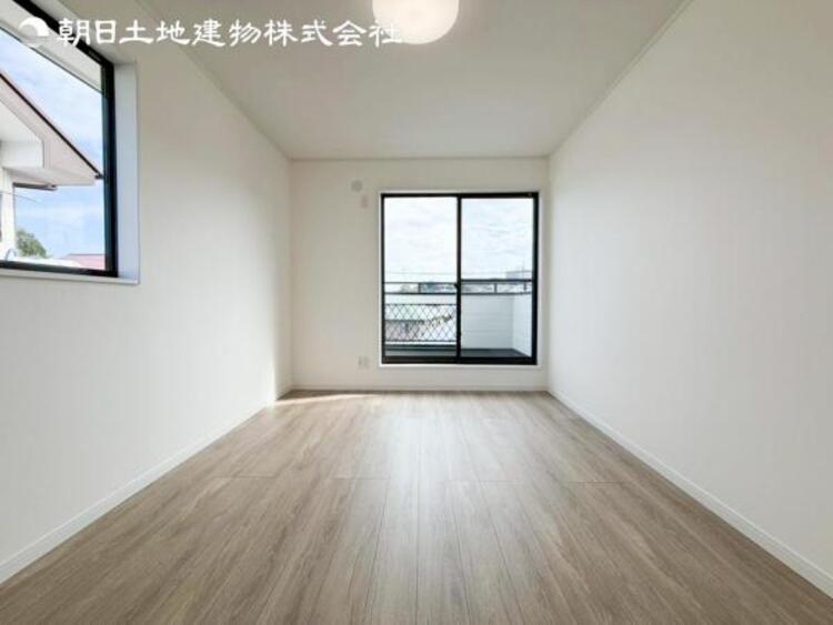 内装 すぐの見学や資料請求などお気軽にお問い合わせお待ちしております