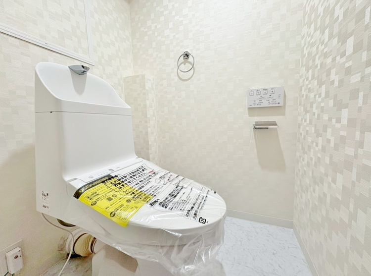 トイレ 暮らしの中のさりげないひとときの快適さにも、こだわりを、持って設備を配しております。