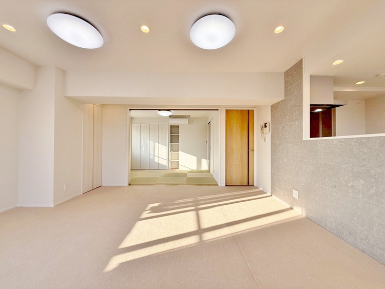 居間 「空間が織り成すひとつ先の住み心地」を演出します。