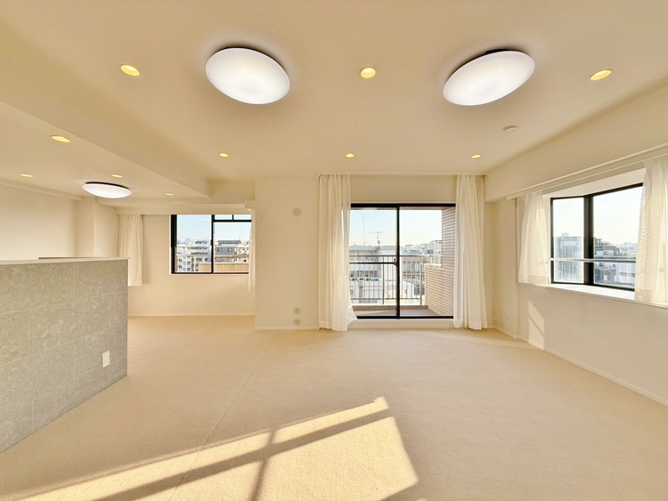 居間 過ごす時間が、たくさんの思い出として紡がれていく場所。