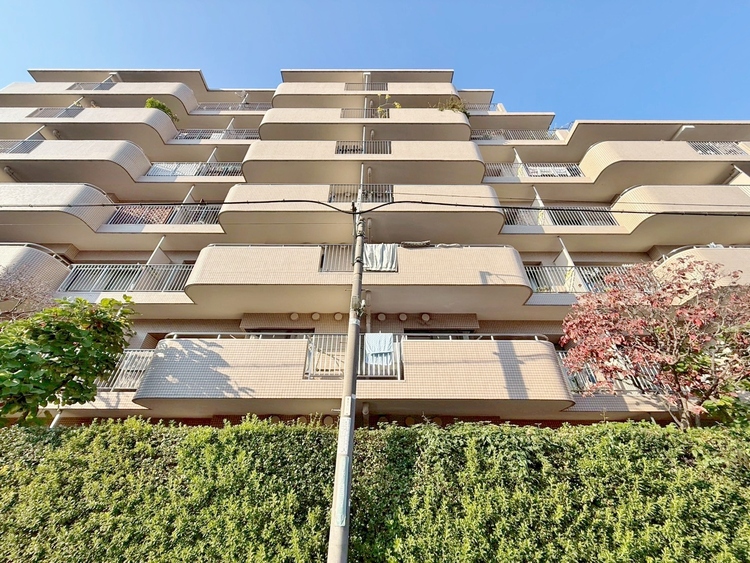 外観 資料には掲載していない情報が、現地にはたくさんあります。是非一度、現地をご確認ください。