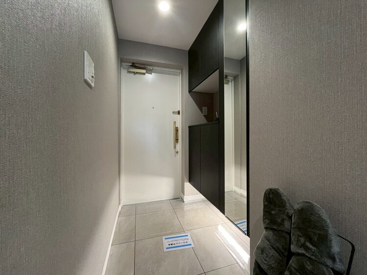 玄関 シューズボックスを完備した玄関です。