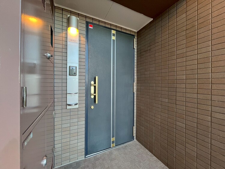 玄関 玄関を開ければ、そこは安らぎのご自宅。