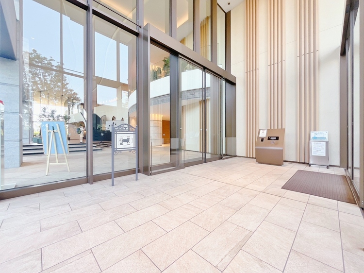 エントランス エントランスは、毎日の行き帰りで使う大事な空間です。