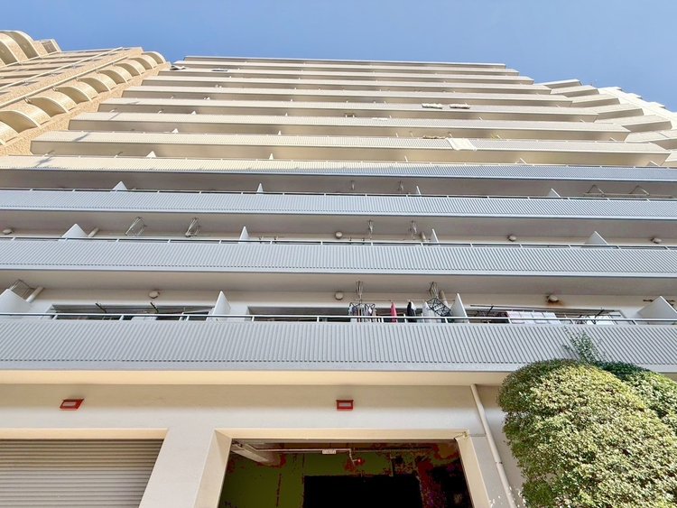 外観 資料には掲載していない情報が、現地にはたくさんあります。是非一度、現地をご確認ください。