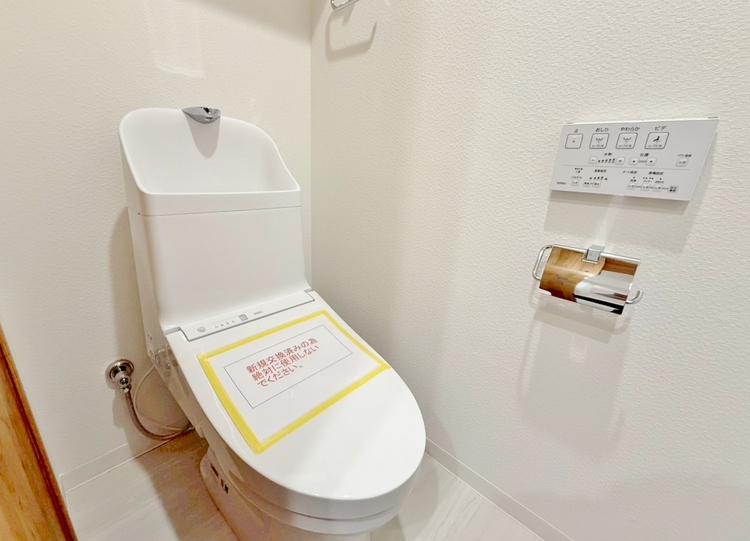 トイレ 暮らしの中のさりげないひとときの快適さにも、こだわりを、持って設備を配しております。