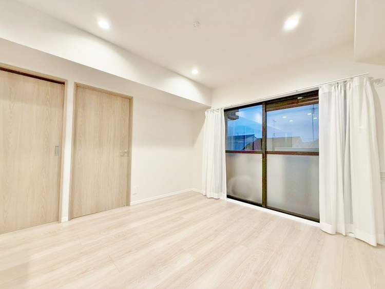 居間 豊かな居住性と、安心感を満たすクオリティが見事に調和した住空間。