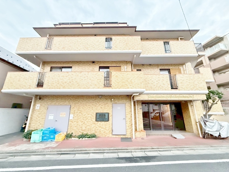 外観 資料には掲載していない情報が、現地にはたくさんあります。是非一度、現地をご確認ください。