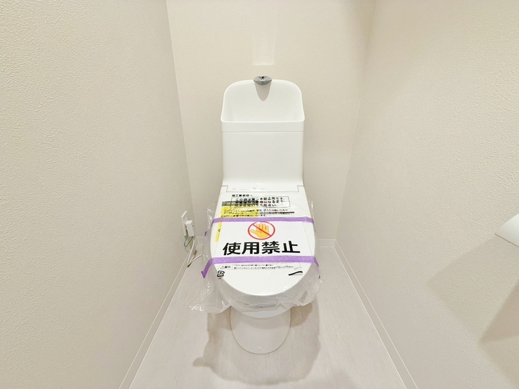 トイレ 暮らしの中のさりげないひとときの快適さにも、こだわりを、持って設備を配しております。