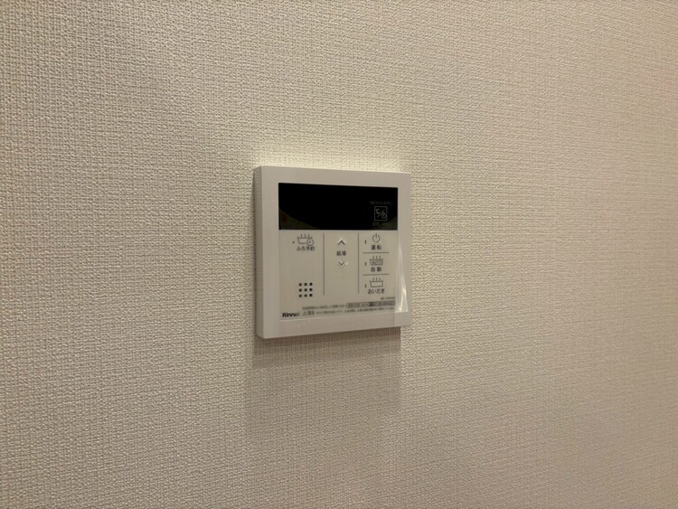 設備 見やすい画面で操作しやすい給湯パネルです。