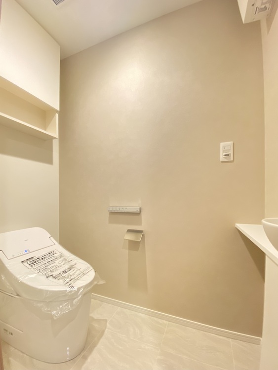 トイレ 暮らしの中のさりげないひとときの快適さにも、こだわりを、持って設備を配しております。