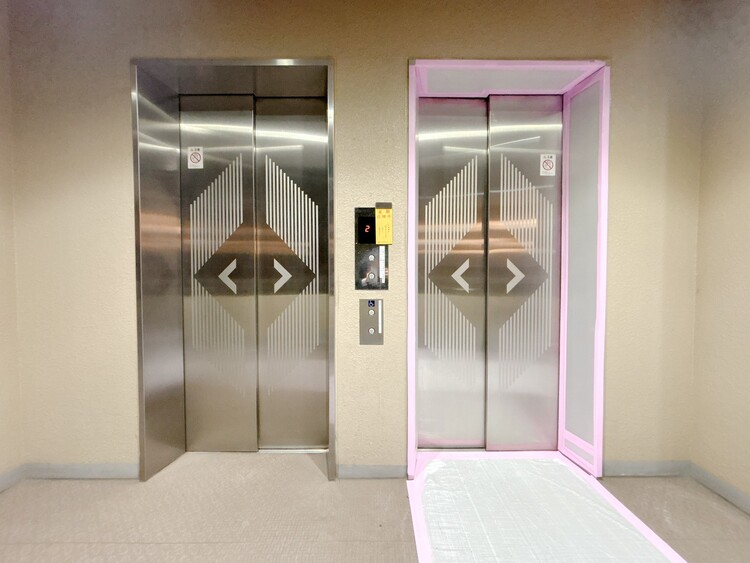 設備 エレベーターの管理も、きちんと行き届いてます。