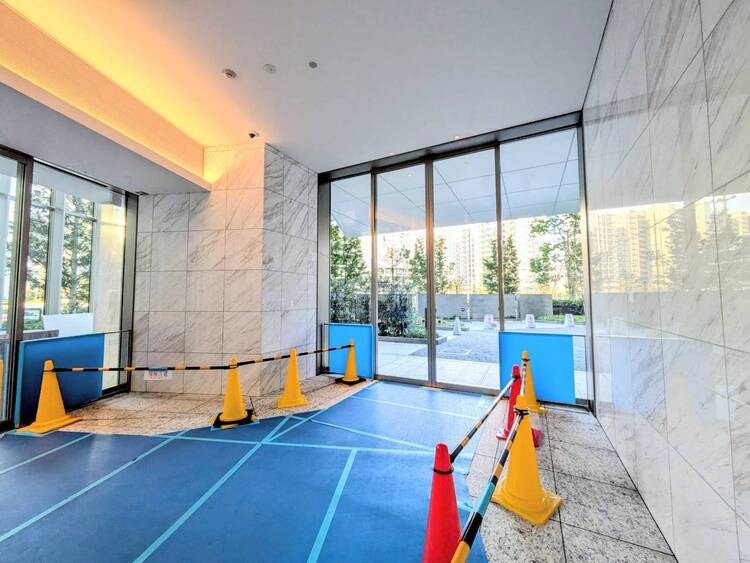 エントランス エントランス内部は、管理が行き届き清潔な共有スペースとなっています。