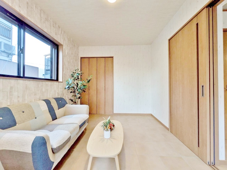 居間 過ごす時間が、たくさんの思い出として紡がれていく場所。