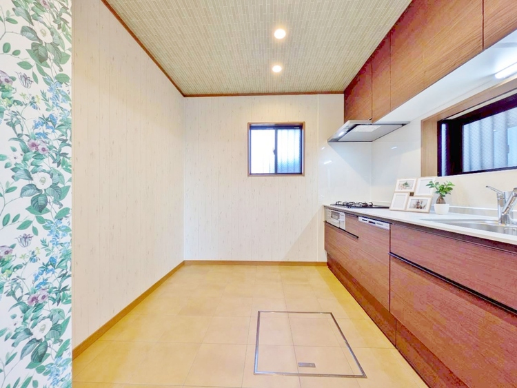 キッチン 洗練されたスタイリッシュなデザイン性と使いやすさを備えた仕様。