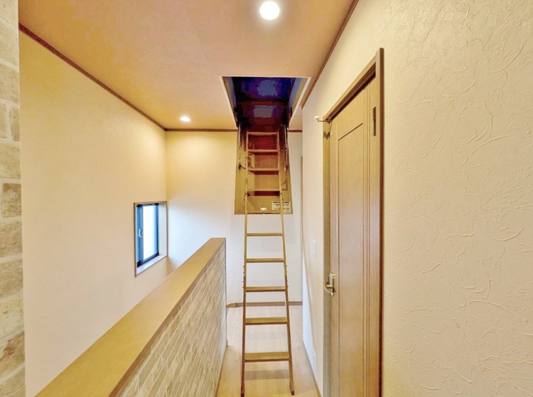 収納 居室にはクローゼットがあり、荷物もスッキリ収納して快適にお過ごしいただけます。