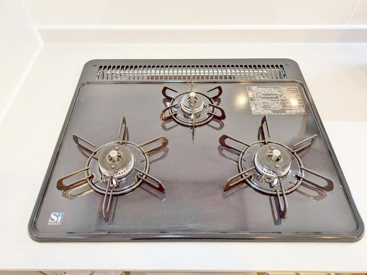 設備 ３口コンロ